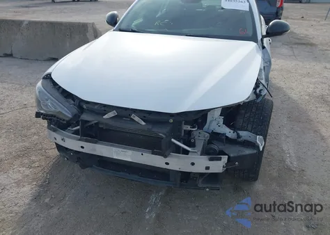 2019 Alfa Romeo Giulia Ti Sport Awd z USA, uszkodzony, nr VIN ZARFANBN2K7618496